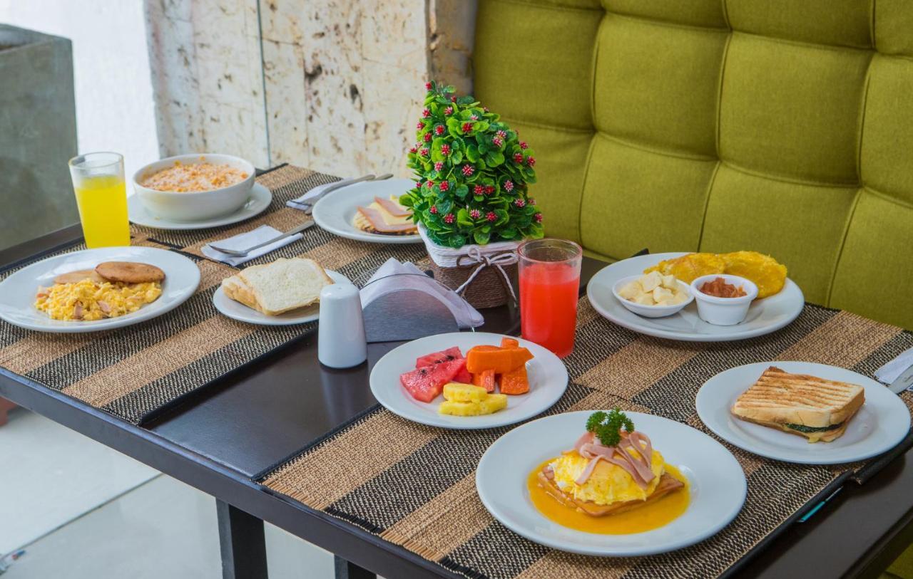 Hotel Avexi Suites By Geh Suites Cartagena Екстериор снимка