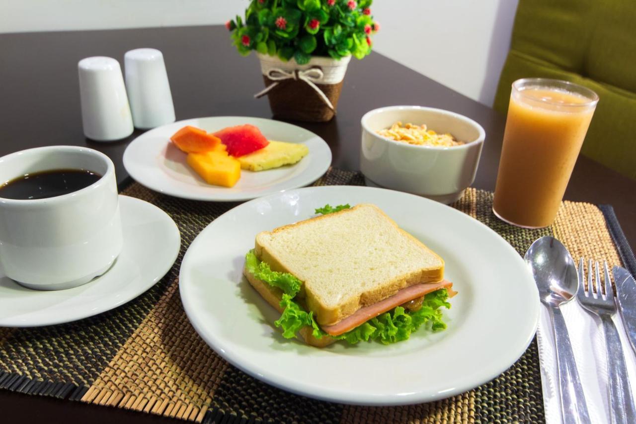 Hotel Avexi Suites By Geh Suites Cartagena Екстериор снимка